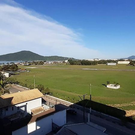 Lindo E Aconchegante Apartamento Ubatuba Bagian luar foto