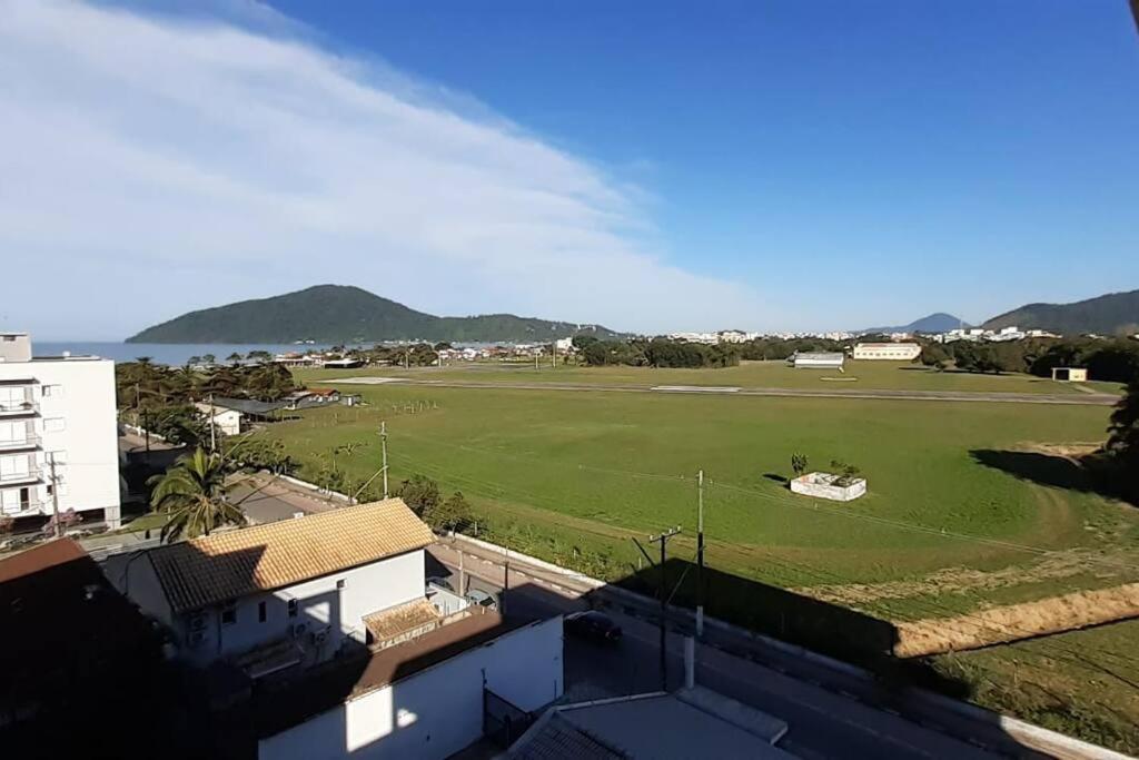 Lindo E Aconchegante Apartamento Ubatuba Bagian luar foto